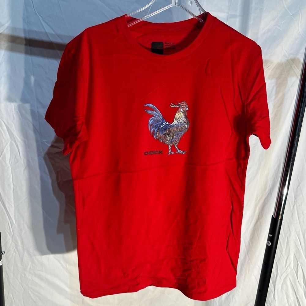 The Farm Red Hot Chick Rooster Red Short Sleeve T-Shirt NWT Medium